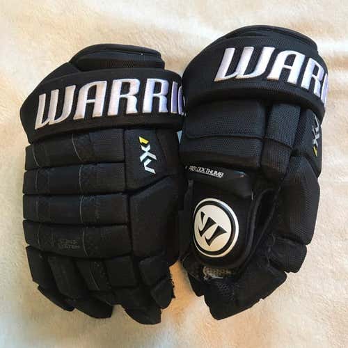 Warrior 14" Dynasty AX1 Gloves