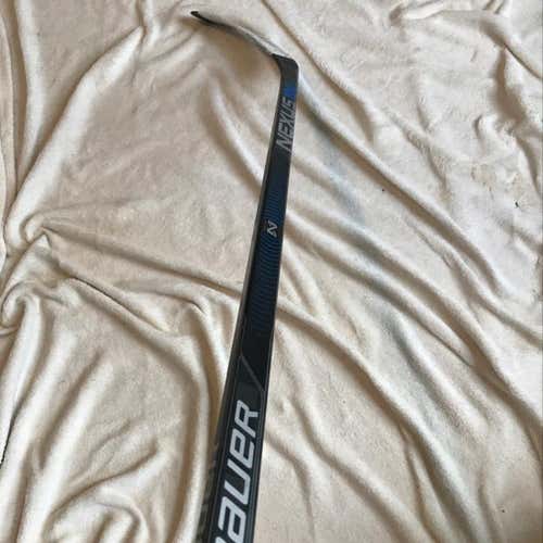Bauer Nexus 1N 87 Flex RH P92 Ovechkin Lie 6
