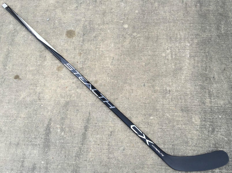 Easton Stealth CX LH Pro Stock Hockey Stick 100 Flex Grip NHL COLE Malkin  Toe Curve (2) - DK's Hockey Shop