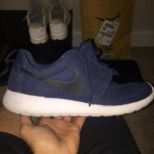 Nike Roshe Shoes
