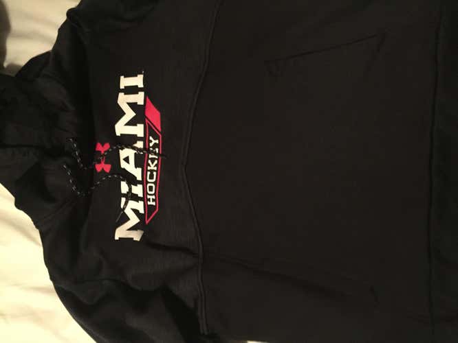 Miami hockey under Armour hoodie