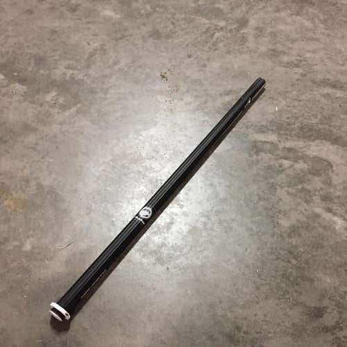 LIKE NEW! Maverick A1 Lacrosse Shaft