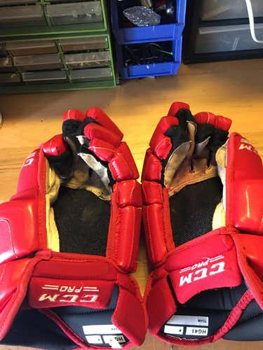 CCM CL Pro Gloves