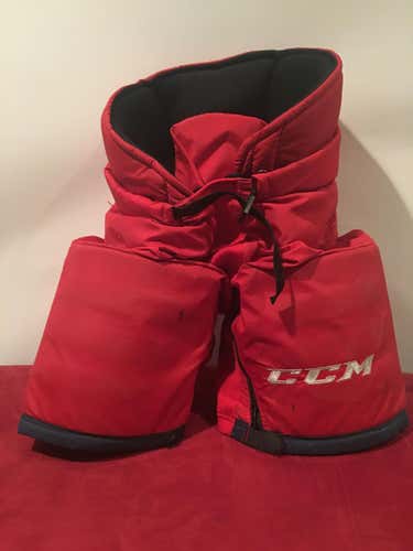 CCM Pro Stock NHL Large Hockey Pants + FREE Shell