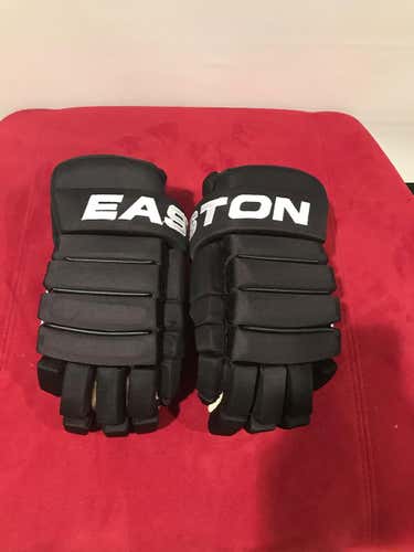 Pro Stock Easton 4 Roll Hockey Gloves 15"