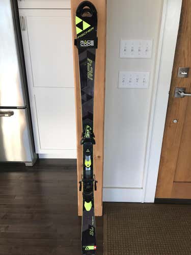 Fischer 2017 RC4 JR WC 150cm Slalom Skis with Fischer Z11 bindings