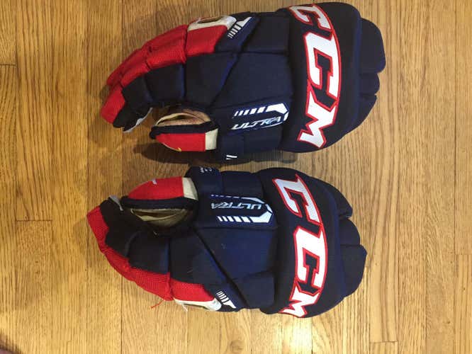 CCM Ultra Tacks gloves