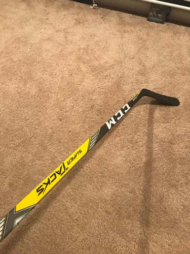 Pro Stock CCM Super Tacks / RH / P17 / 100 flex / Grip
