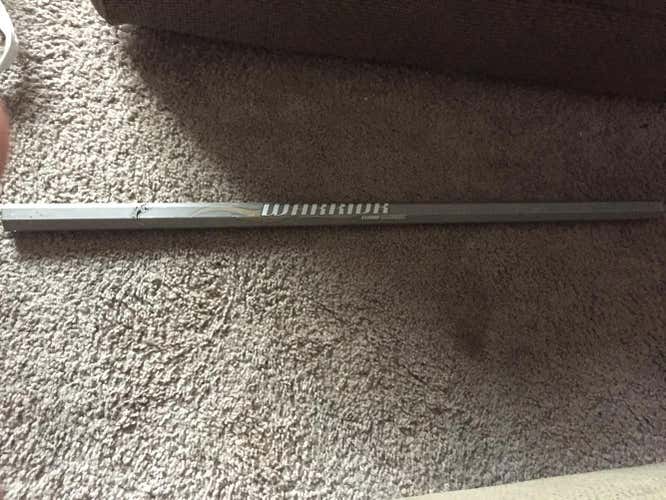 Unused Warrior Titan Classic Attack Shaft PRICE REDUCED