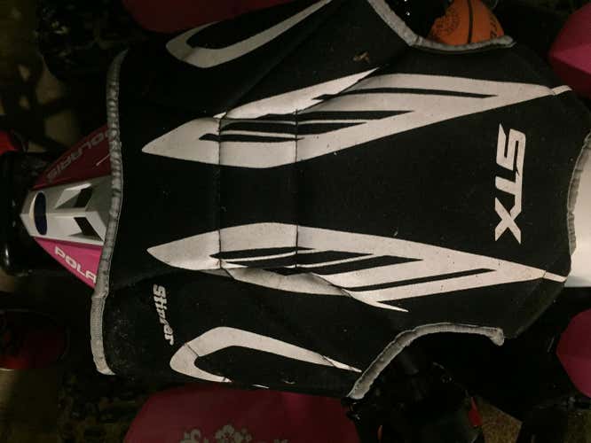 Stx stinger youth chest protector