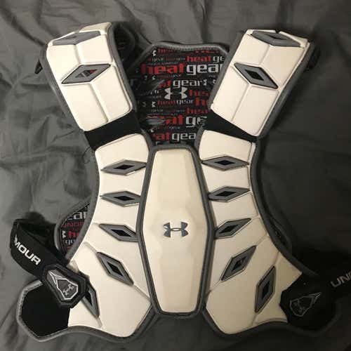 Under Armour Chest Pad