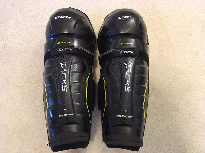 CCM Tacks 6052 Shin Guard - Sr. 15"