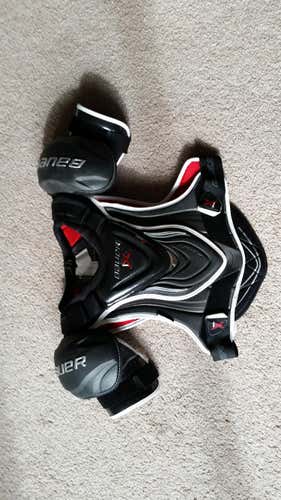 Bauer Vapor 1X Shoulder Pads