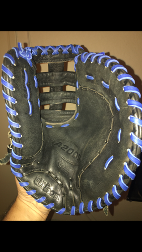 Wilson A2000 1st Base Glove