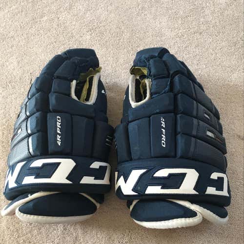 Ccm 4 Roll Pro Blue Size 14