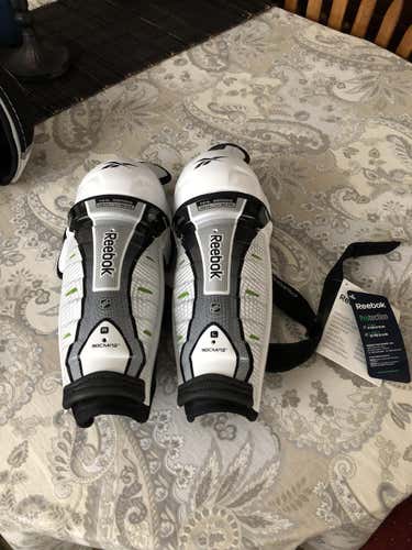 Reebok NHL Silver Series Jr shin guards