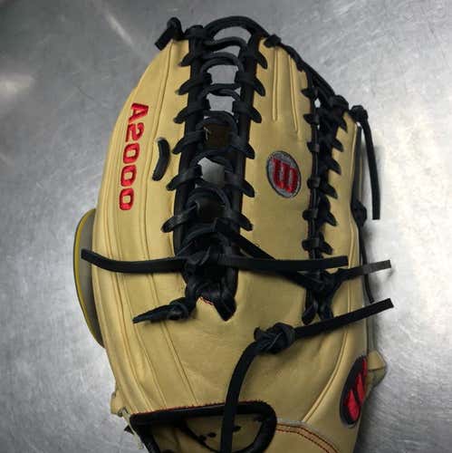 Wilson A2000