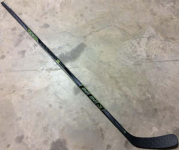 CCM RibCor Reckoner Pro Stock Hockey Stick Grip 100 Flex Left P90 7281