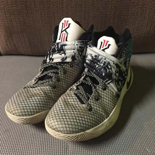 Kyrie 2 Effects (Price Negotiable)