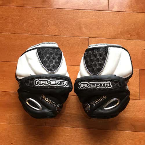 Maverick Rome Elbow Pads