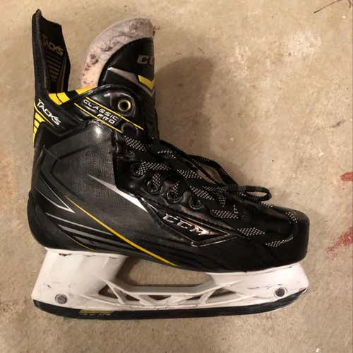 CCM CLASSIC PRO SKATES (Rare Model)