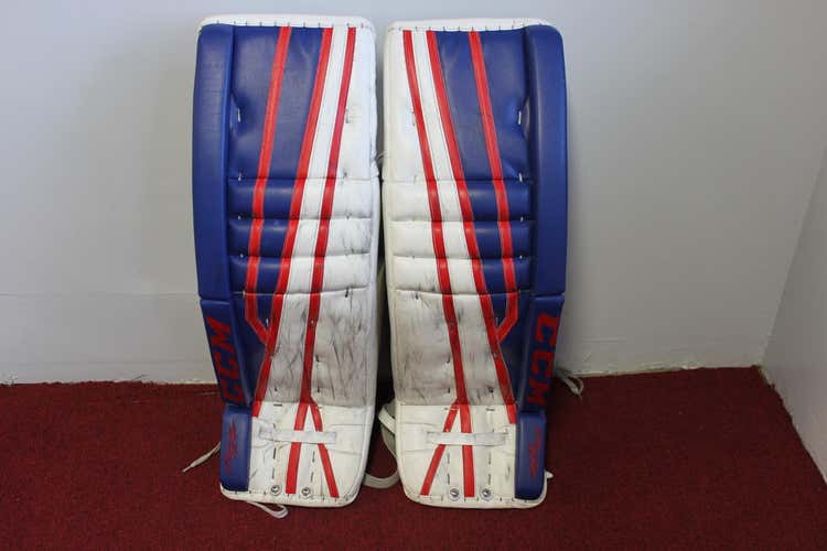 CCM Eflex II leg pads NCAA return Umass Lowell 37"