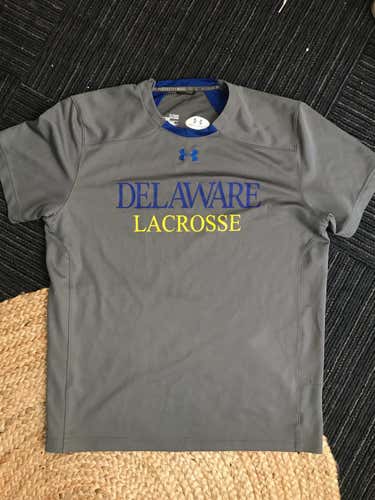 Delaware Lacrosse Under Armour shirt