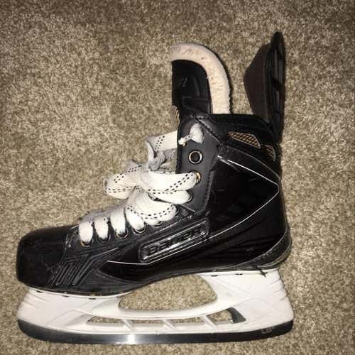 Bauer Supreme 180 Skates + Replacement Blades