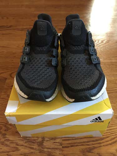 Adidas Ultra Boost ATR size 5 Mens Rare
