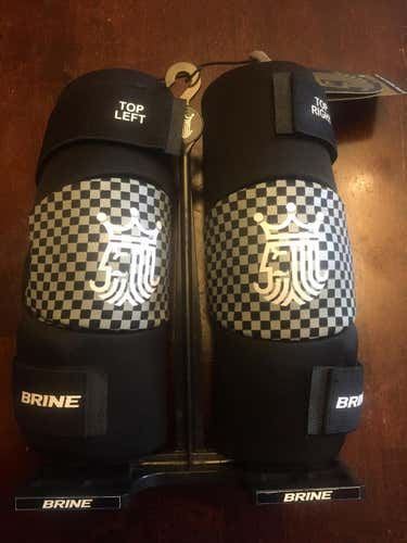 New Brine Lacrosse Elbow Pads Black grey white size youth XL