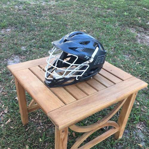 Carbon Fiber Cascade R