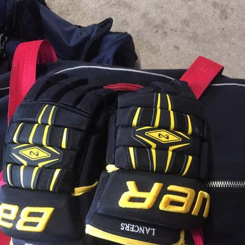 NEW Bauer Nexus 800 Gloves Sz 14