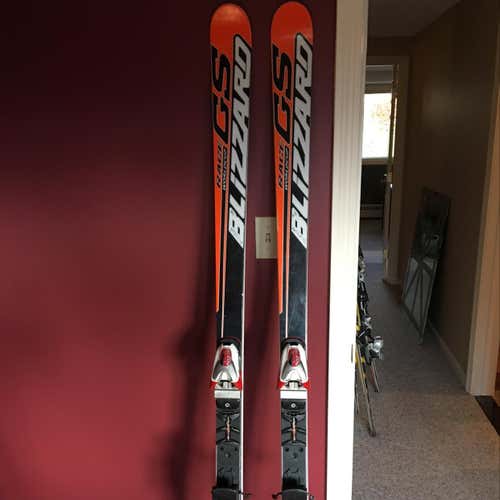 Men’s GS Racing Ski