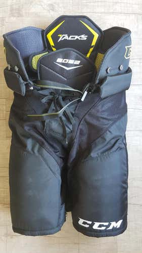 CCM 6052 Pants - Senior Large - Slightly Used