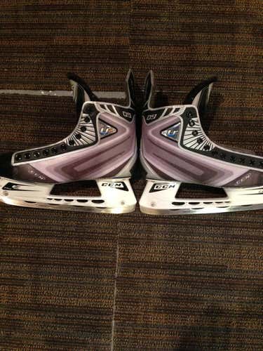 CCM 09+ Ultima Sr. Skates 11D