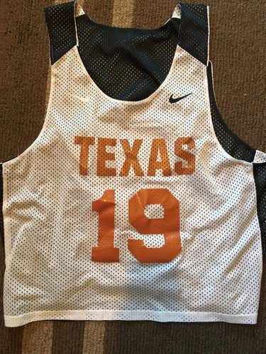 Nike Texas Lacrosse Pinnie