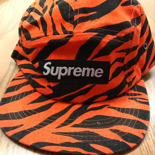 Supreme Hat