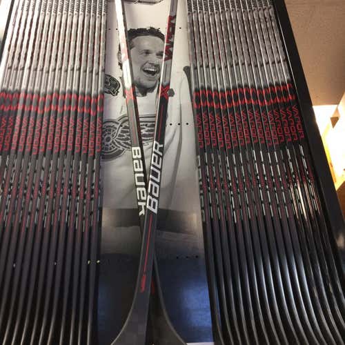 (4-pack) New 2015 Bauer Vapor 1X LE Non-Grip 30-day Warranty!