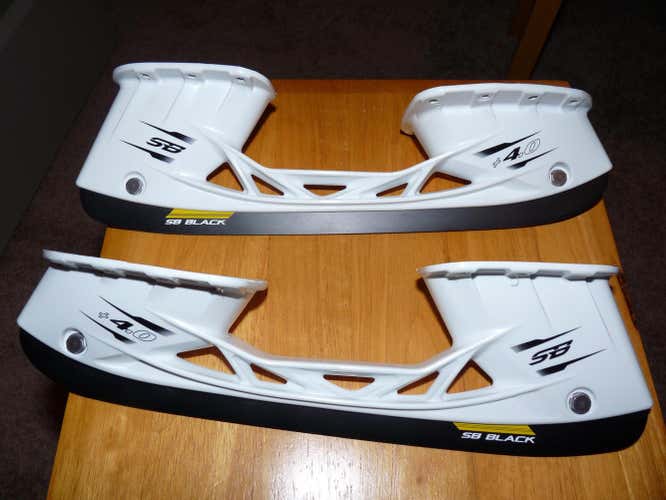 New Set of CCM SB +4.0 Holders (Size 271)