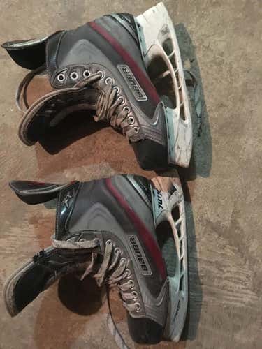 Bauer x7.0 hockey skates