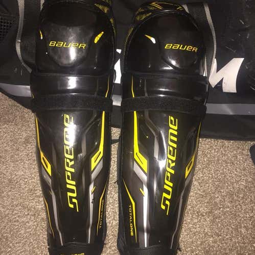 15" Bauer Supreme MX3 Shins