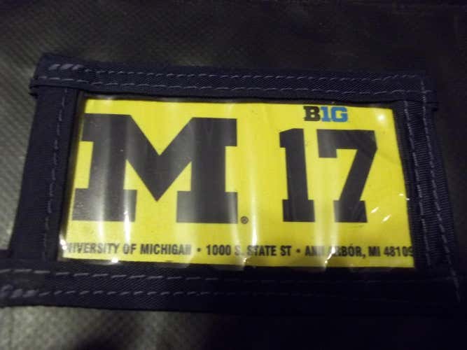 MICHIGAN WOLVERINE SKATE BAG