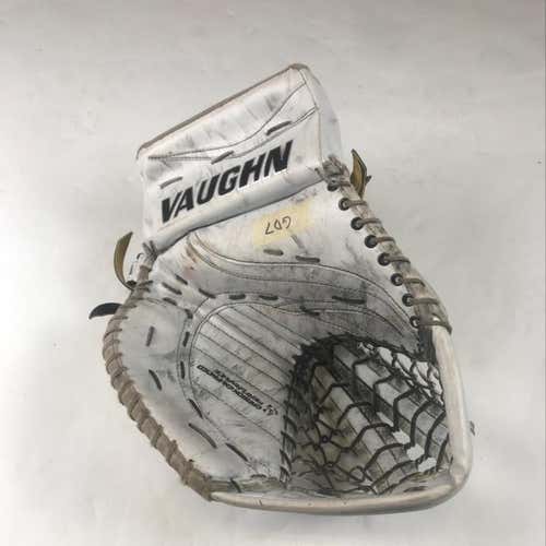 Vaughn Ventus LT98 Pro Goalie Glove Senior GD7