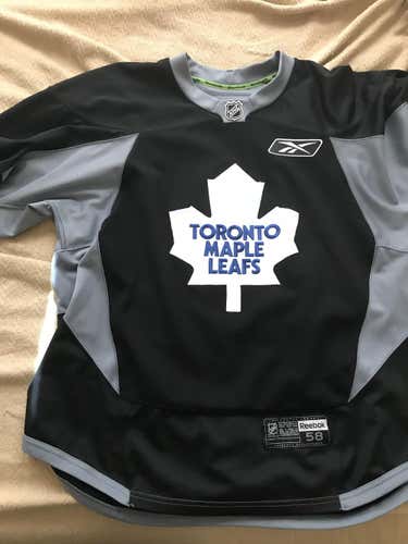 Size 58 Toronto Maple Leafs Jersey