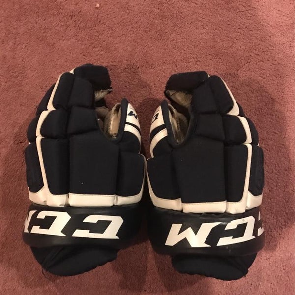 CCM U+ 06 Gloves