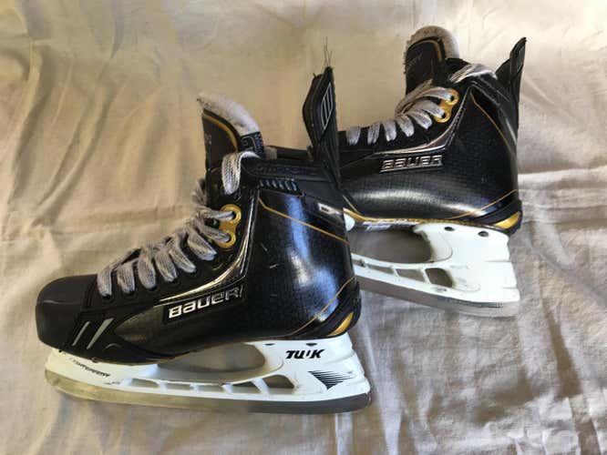 Bauer Supreme one.9 Hockey Junior Skate Size 4D