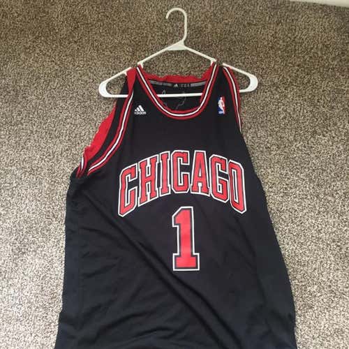 Derrick Rose bulls jersey