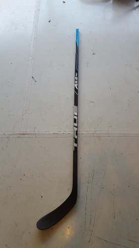 True 5.2 sbp RH   Tc4  75 flex.  w/ grip