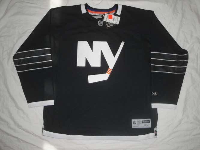 NEW YORK ISLANDERS ALTERNATE REEBOK PREMIER JERSEY BLACK XL BNWT THIRD NEW WITH TAGS