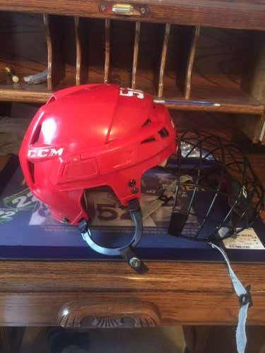 CCM v08 RED helmet